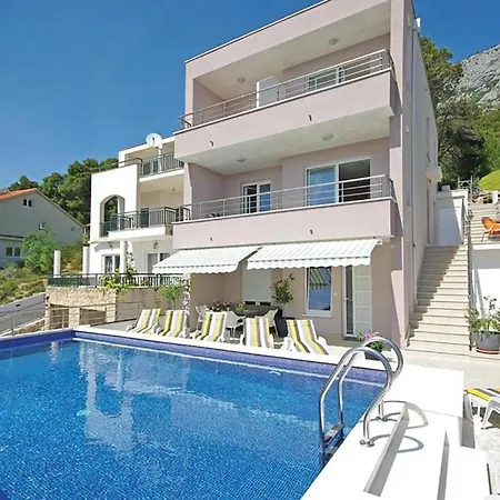 3 Bedroom Gorgeous In